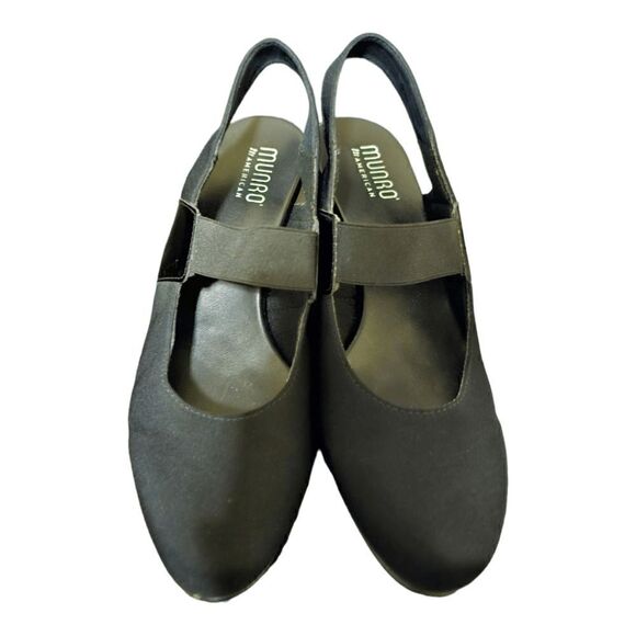 MUNRO "Ella" Fabric/Patent Slingback Pump - Size 6 1/2W - Picture 2 of 8